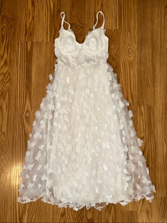 Lulus Dresses & Skirts - Lulus Whimsical Wishes White 3D Floral Bustier Midi Dress